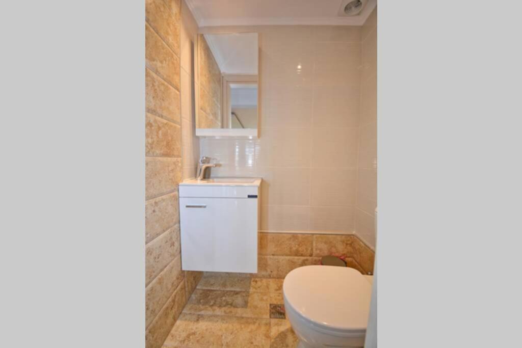 Potamos Deluxe White Apartment Екстер'єр фото
