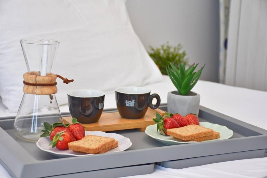 Potamos Deluxe White Apartment Екстер'єр фото